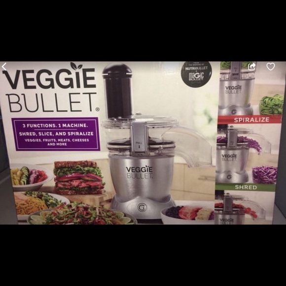 FLASH DEAL 🔥Veggie Bullet and Accessories!!!!